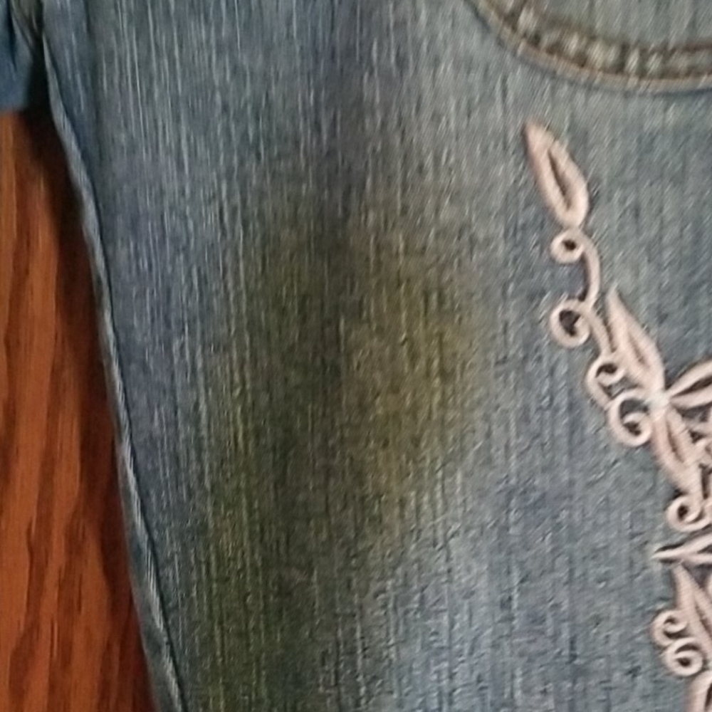 Jeans - Picture 3 of 4
